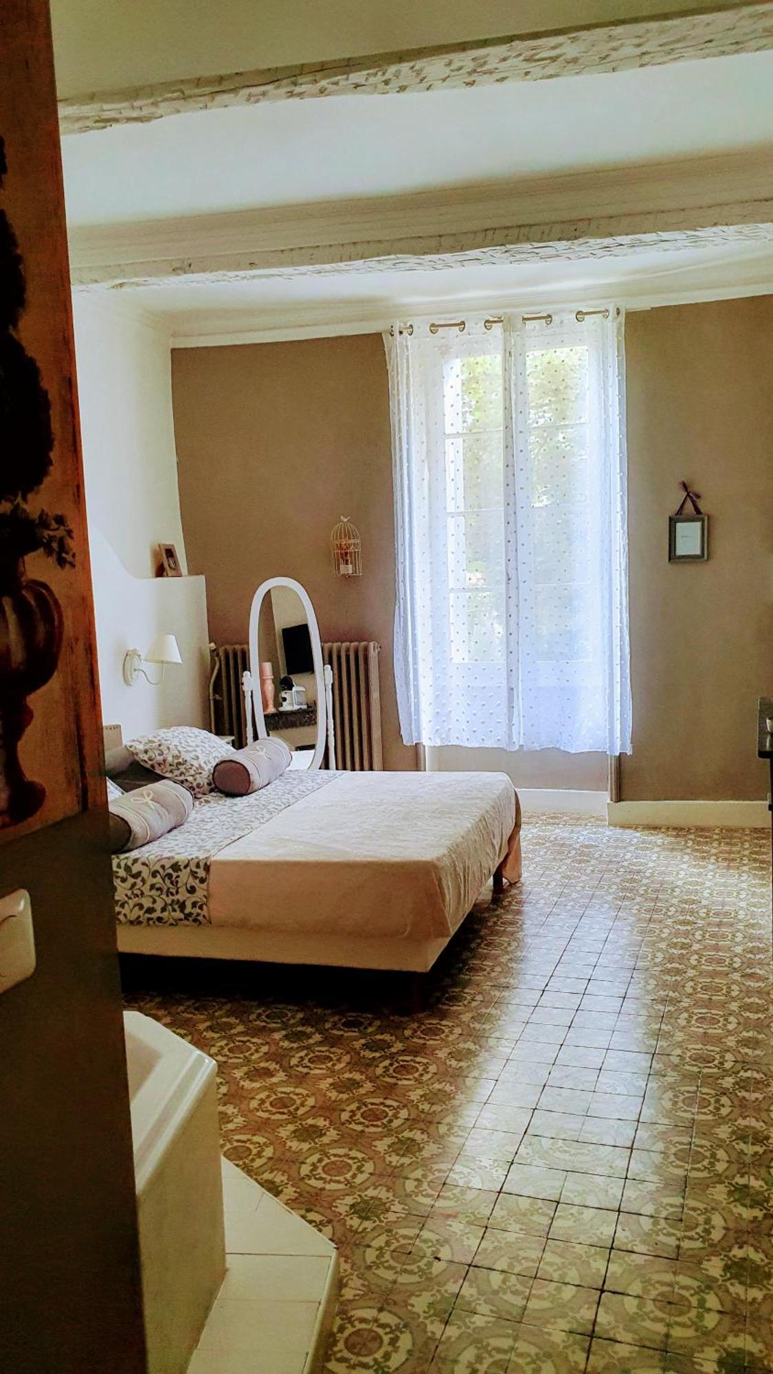 Hotel Le 4 Feuilles En.Camargue Bernis Esterno foto