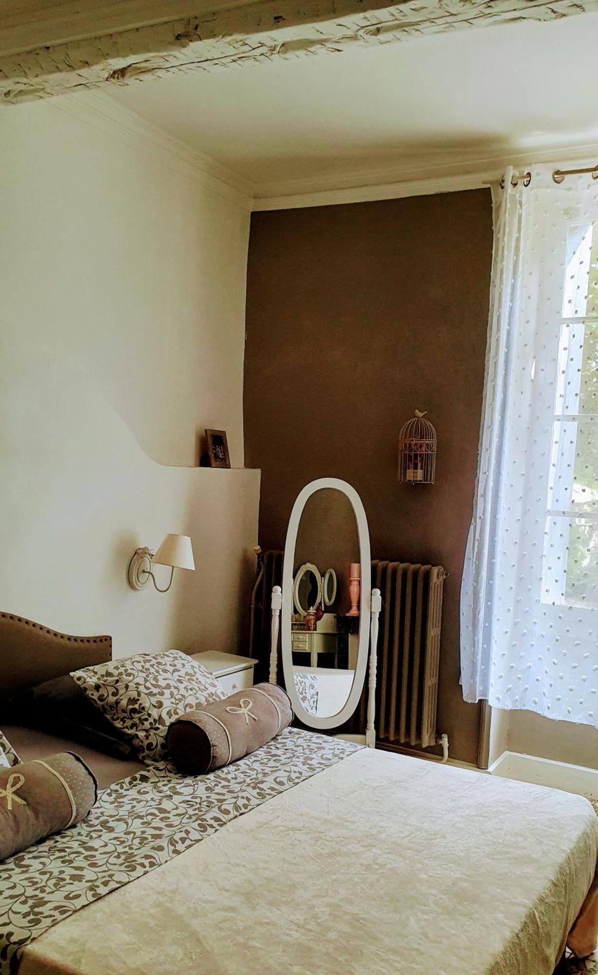 Hotel Le 4 Feuilles En.Camargue Bernis Esterno foto